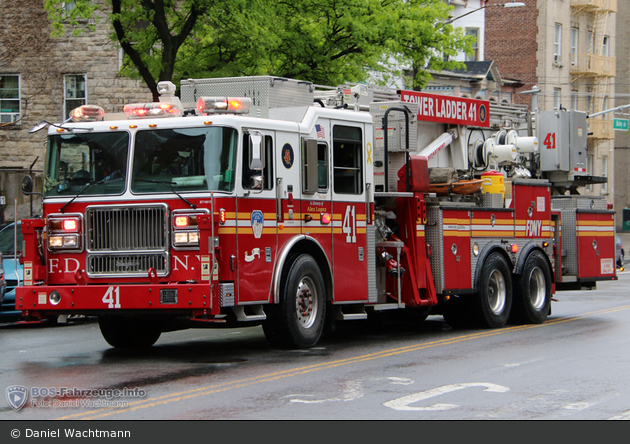 FDNY - Bronx - Ladder 041 - TM