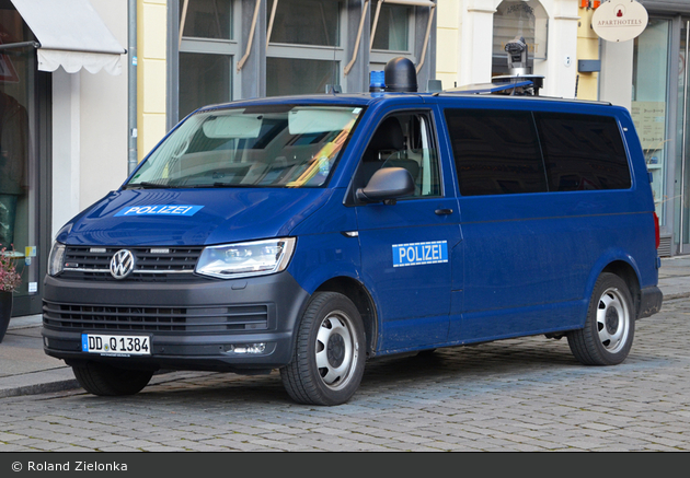 DD-Q 1384 - VW T6 4motion - BeDoKw