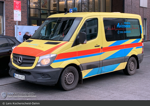 Ambulance Avicenna - 01/KTW-06 (HH-AV 681)