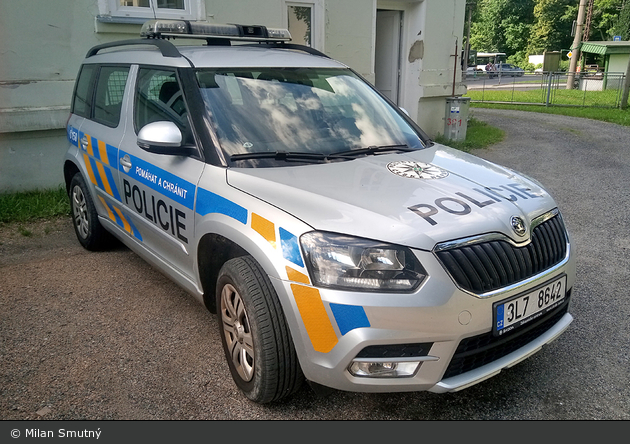 Hejnice - Policie - FuStW - 3L7 8642