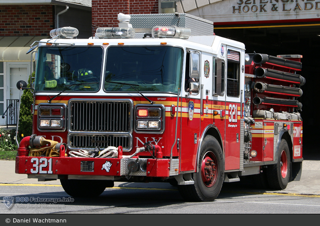 FDNY - Brooklyn - Engine 321 - TLF