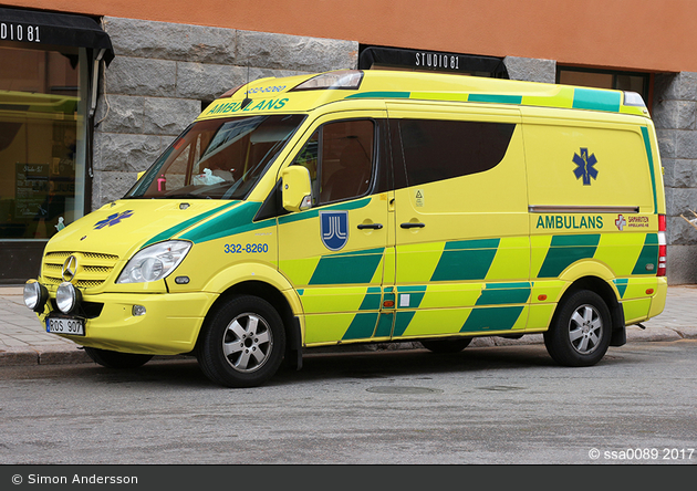Huddinge - Samariten Ambulans AB - RTW - 3 32-8260