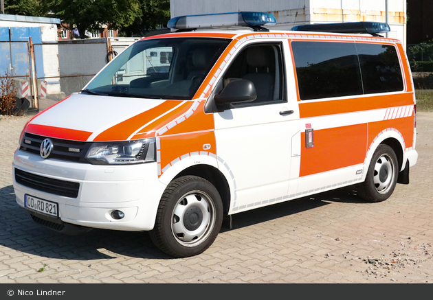 VW Transporter T5 GP - SonderKFZ-Vermietung - NEF