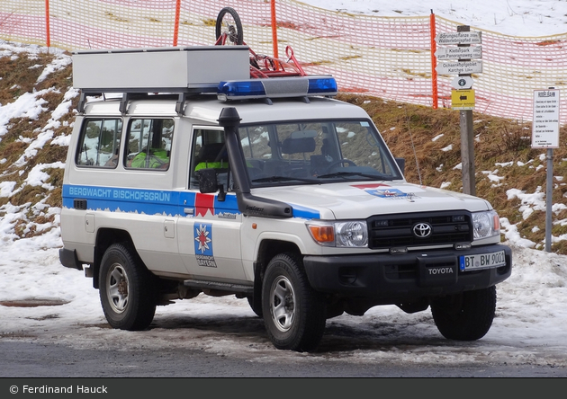 Bergwacht Rettungsfahrzeug Bischofsgrün