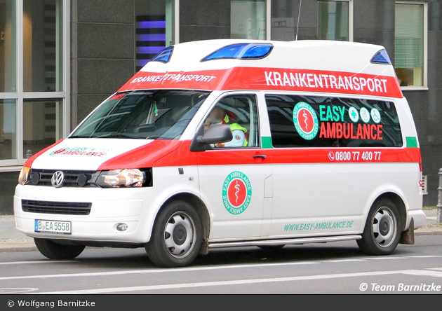 Krankentransport Easy Ambulance - KTW 058 (B-EA 5558)