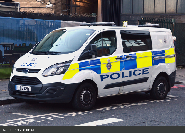 London - British Transport Police - GefKw - B418