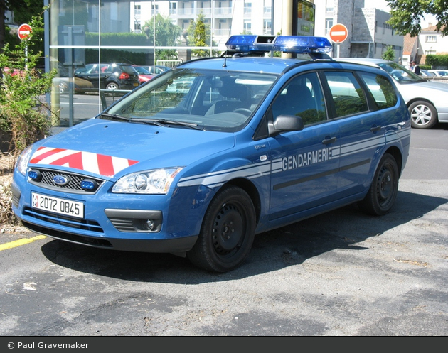 Saint-Flour - Gendarmerie Nationale - FuStW - VPRP