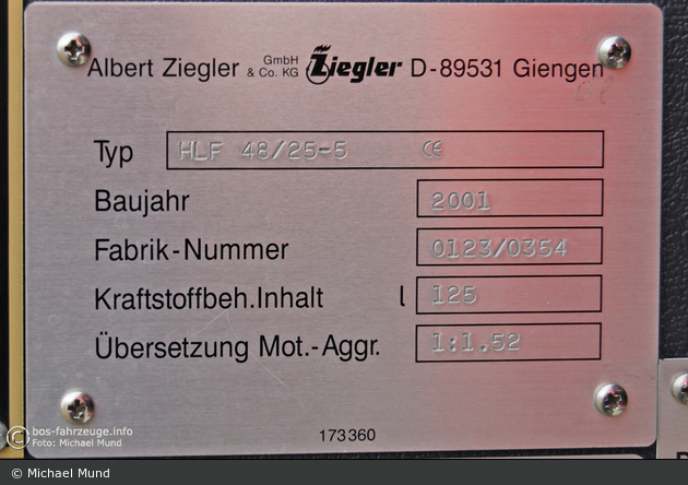 Florian Daimler Wörth 46-02 - Typenschild