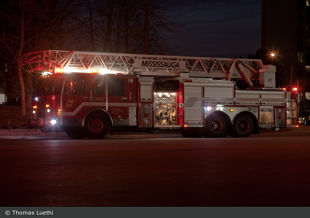 Mississauga - Fire & Emergency Services - Aerial 107 (a.D.)