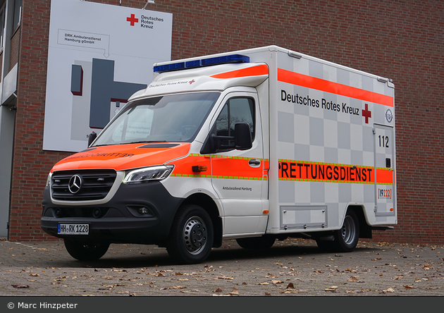 Rotkreuz Hamburg RTW (HH-RK 1228)