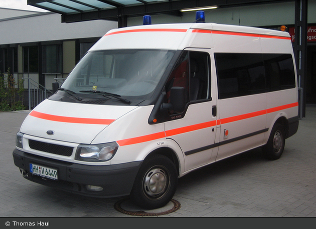 Ambulanz Schrörs - KTW 02-06 (HH-V 6449) (a.D.)