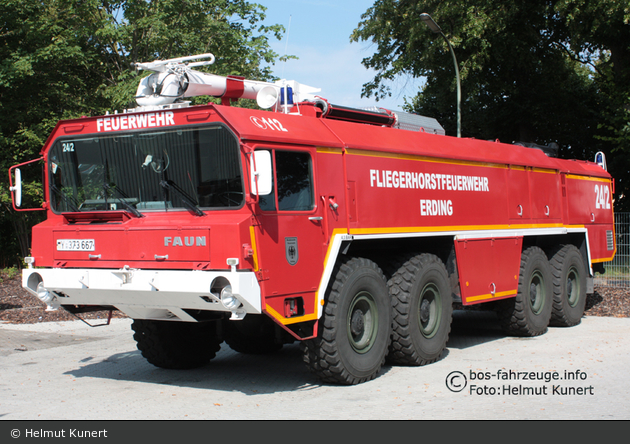 Erding - Feuerwehr - FlKfz 8000