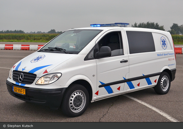 Venlo - Medical Emergency Transport - Reuser B.V. - KdoW - M.E.T. 022