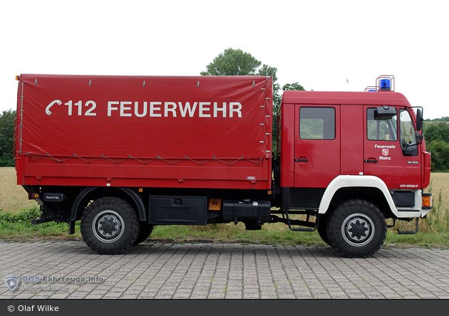 Florian Mainz 01/53