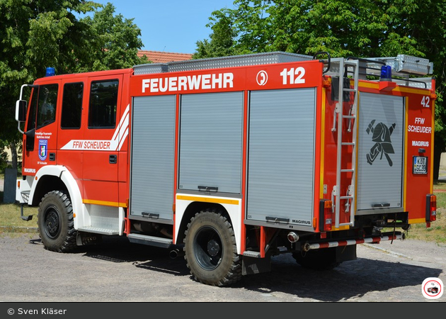 Florian Scheuder 42