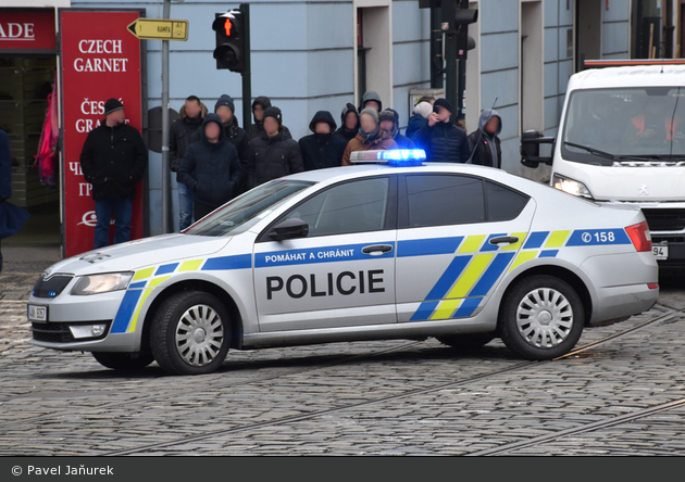 Praha - Policie - 4AN 9357 - FuStW