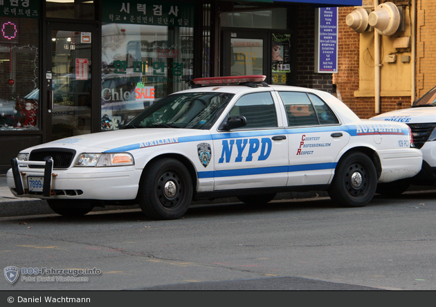 NYPD - Queens - 109th Precinct - Auxiliary Police - FuStW 7899