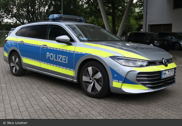 HH-7379E - VW Passat Variant - FuStW