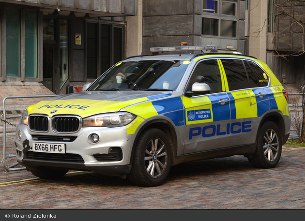 London - Metropolitan Police Service - Specialist Firearms Command - FuStW - BGW