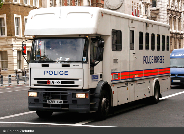 London - Metropolitan Police Service - Mounted Branch - PfTraKw