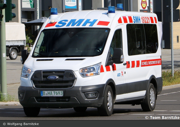 Krankentransport SMH - KTW (B-HA 7693)
