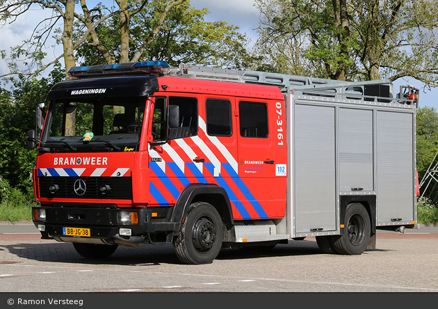 Wageningen - Brandweer - HLF - 07-3161 (a.D.)