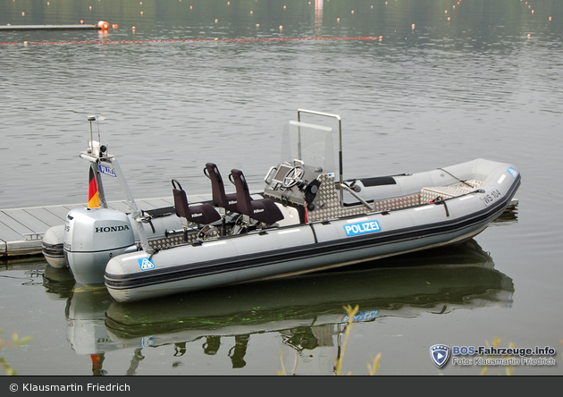 Polizei Hamburg - WS 104