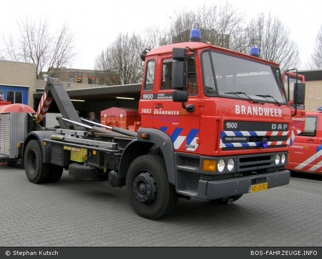 Almelo - Brandweer - WLF - 3683 (a.D.)