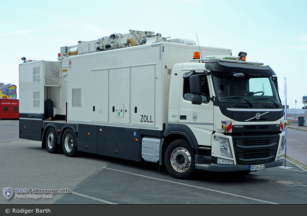 BD16-111 - Volvo FM 410 - Röntgenfahrzeug