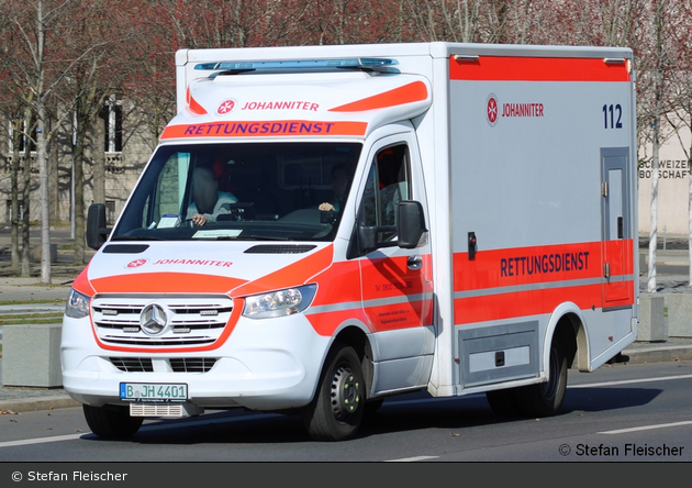 Akkon Berlin RTW 4400/1