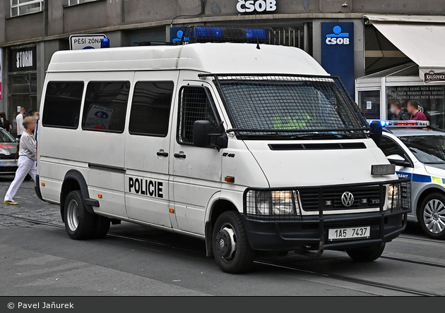 Praha - Policie - 1A5 7437 - GruKw