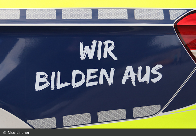 BD16-1171 - VW Passat Variant - FuStW