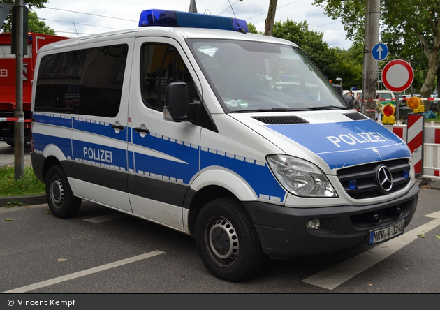 NRW 4-3240 - MB Sprinter 315 CDI - HGruKw