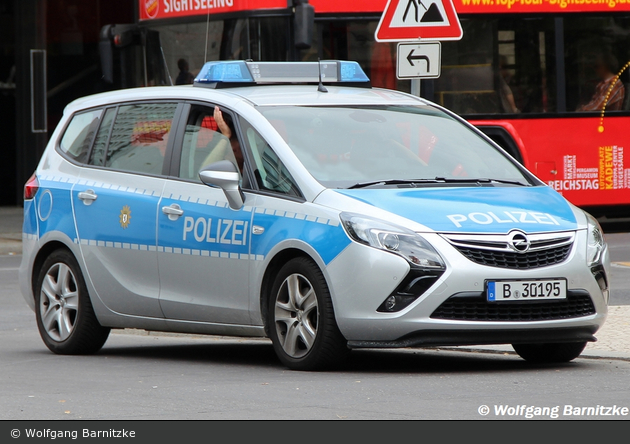 B-30195 - Opel Zafira Tourer - FuStW