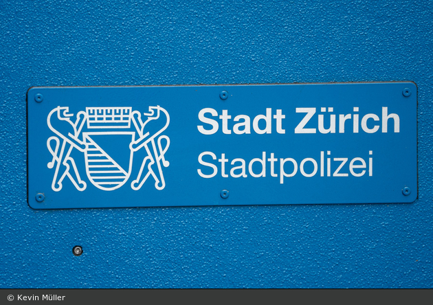 Zürich - StaPo - Ordnungspolizei - WaWe - 2