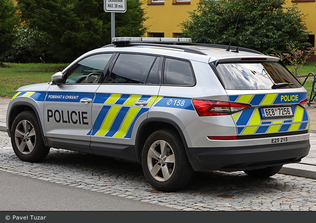 Pardubice - Policie - FuStW - 6E8 7256