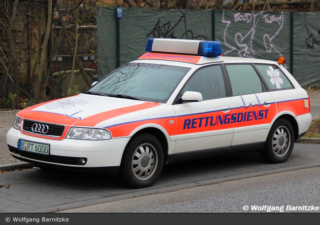 Krankentransport Berliner Rettungsdienst Team - NEF / PKW