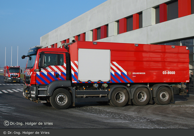 Emmen - Brandweer - SLF - 03-8660 (a.D.)