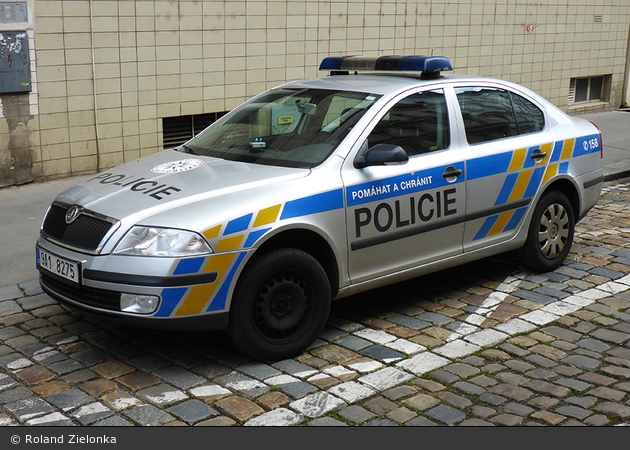 Praha - Policie - 9A1 8275 - FuStW