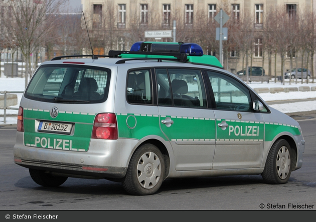 B-30152 - VW Touran 1.9 TDI - EWa VkD