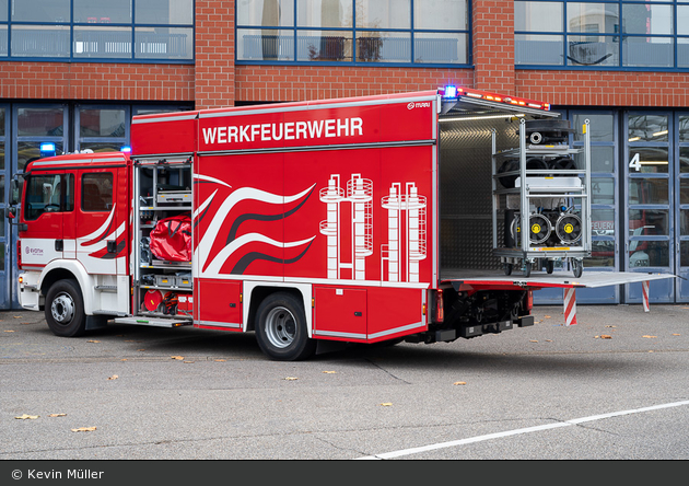 Florian Evonik 01/74-01