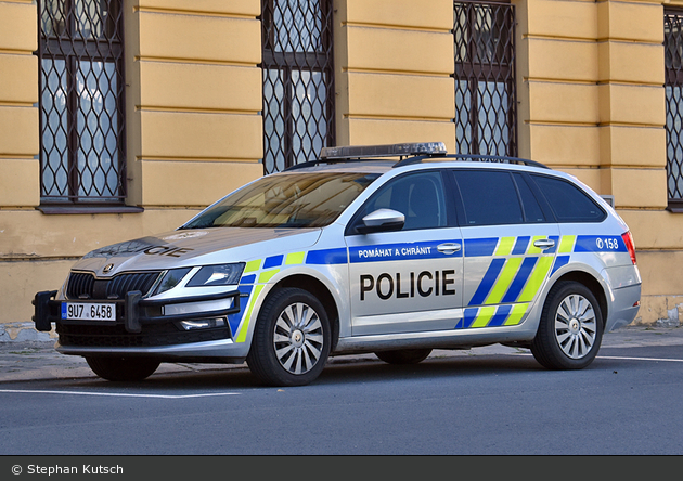 Litoměřice - Policie - FuStW - 9U7 6458