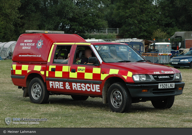 Sopley - Wessex Fire & Rescue Service - L4V