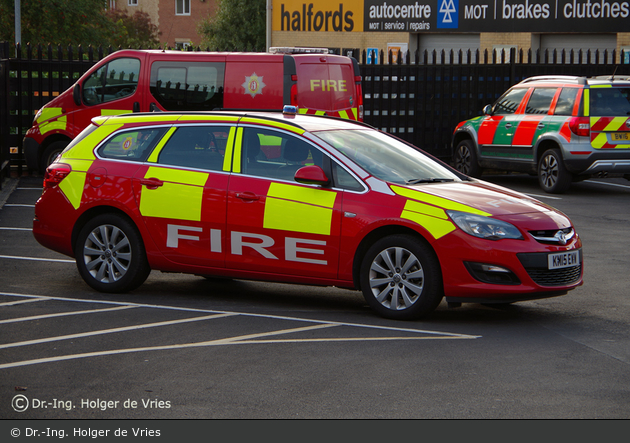Nuneaton - Warwickshire Fire and Rescue Service - Car