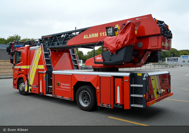 Esbjerg - Sydvestjysk Brandvæsen - Falck - DLK - 4-24/2349