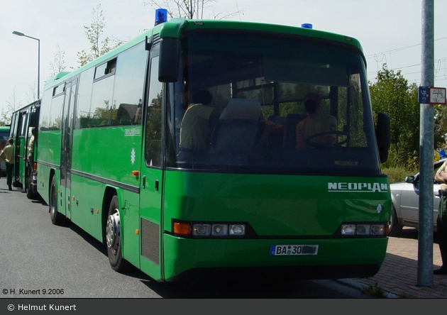 BePo - Neoplan Transliner - Mannschaftsbus