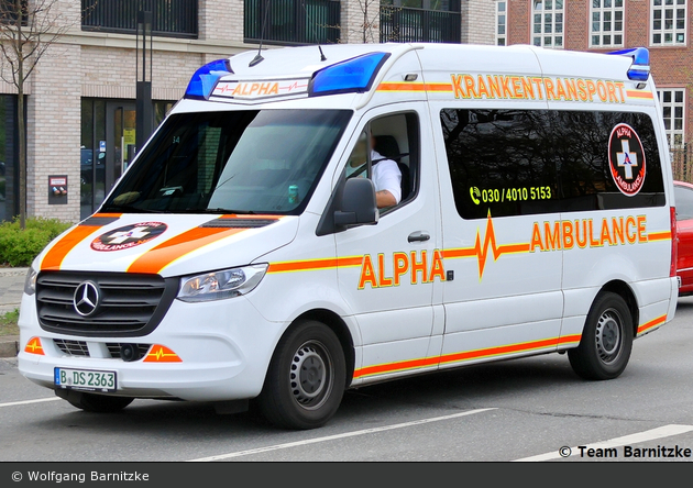 Alpha Ambulance - KTW (B-DS 2363)