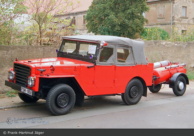Zeithain - Sächsisches Feuerwehrmuseum - P2M Kübelwagen