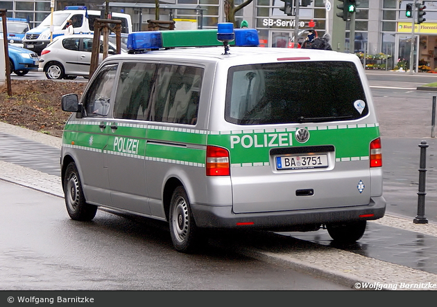 BA-3751 - VW T5 - HGruKW