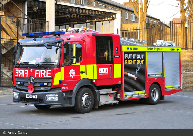 London - Fire Brigade - DPL 312